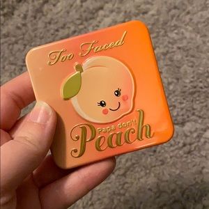 Too Faced Papa Dont Peach Blush